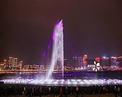 四川南充音樂(lè)廣場(chǎng)